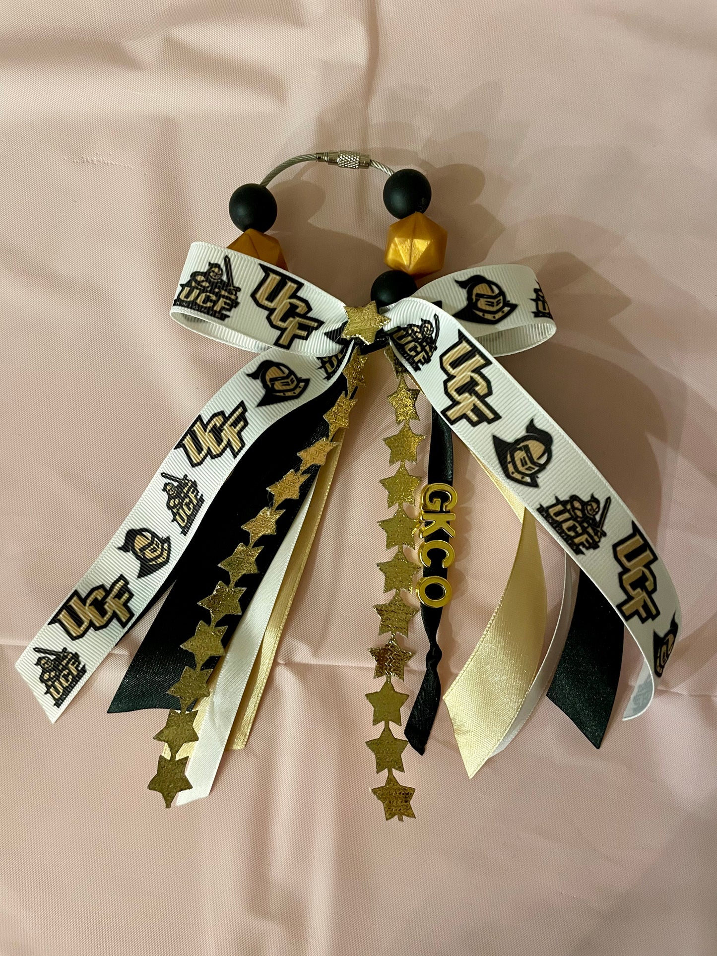 Purse Bows by Joseph Grace