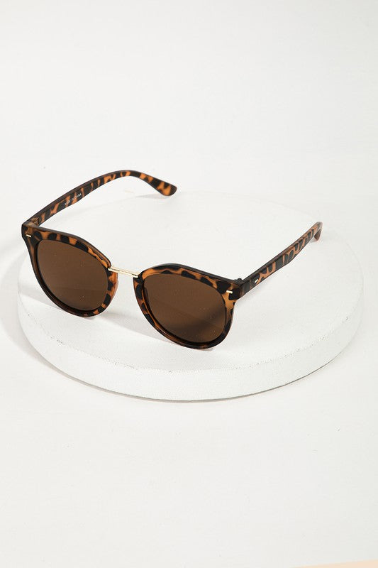 Round Arch Top Gold Nose Sunglasses