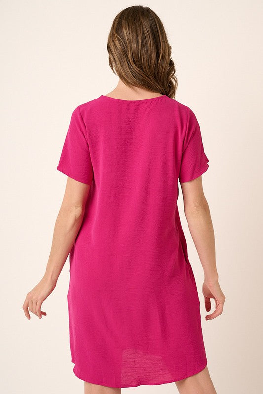 Solid V-neck Short Sleeve Shift Dress