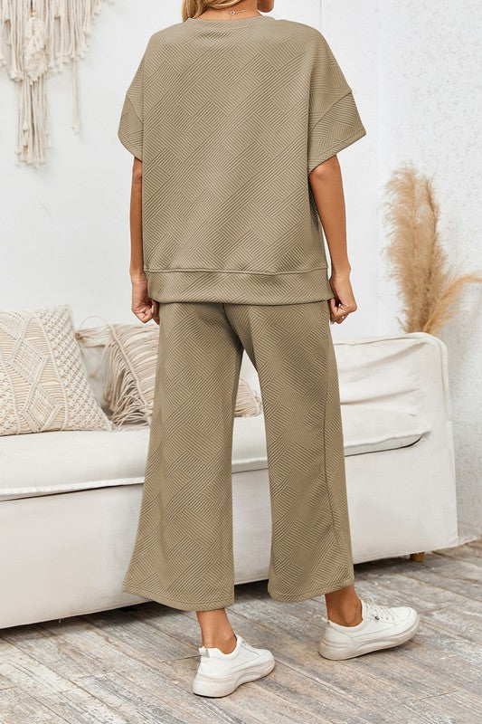 Textured Top & Drawstring Pant Set