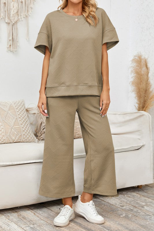 Textured Top & Drawstring Pant Set