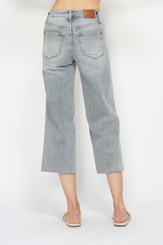 Medium Rise Tummy Control Raw Hem Crop Leg Denim