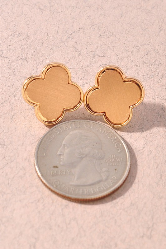 Metal Clover Stud Earring