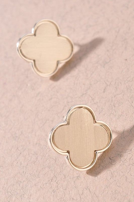 Metal Clover Stud Earring