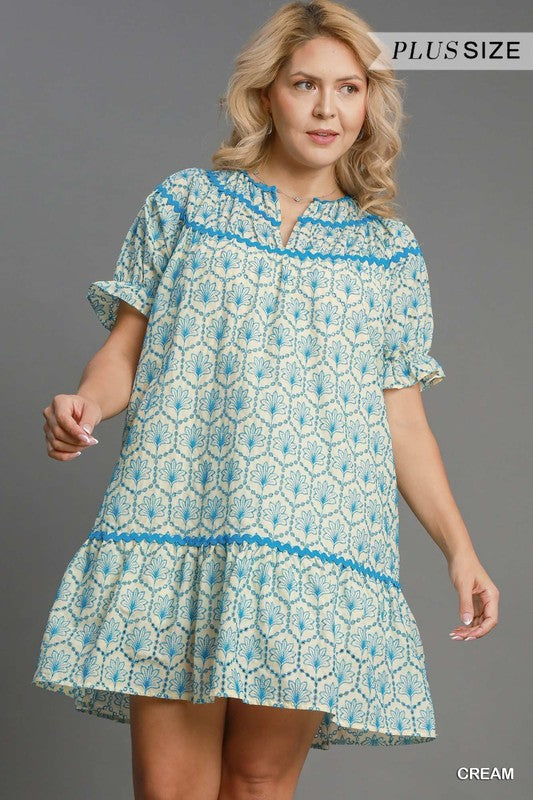Eyelet Leaf Ric Rac Detail Gathered Sleeve Dress-Cream