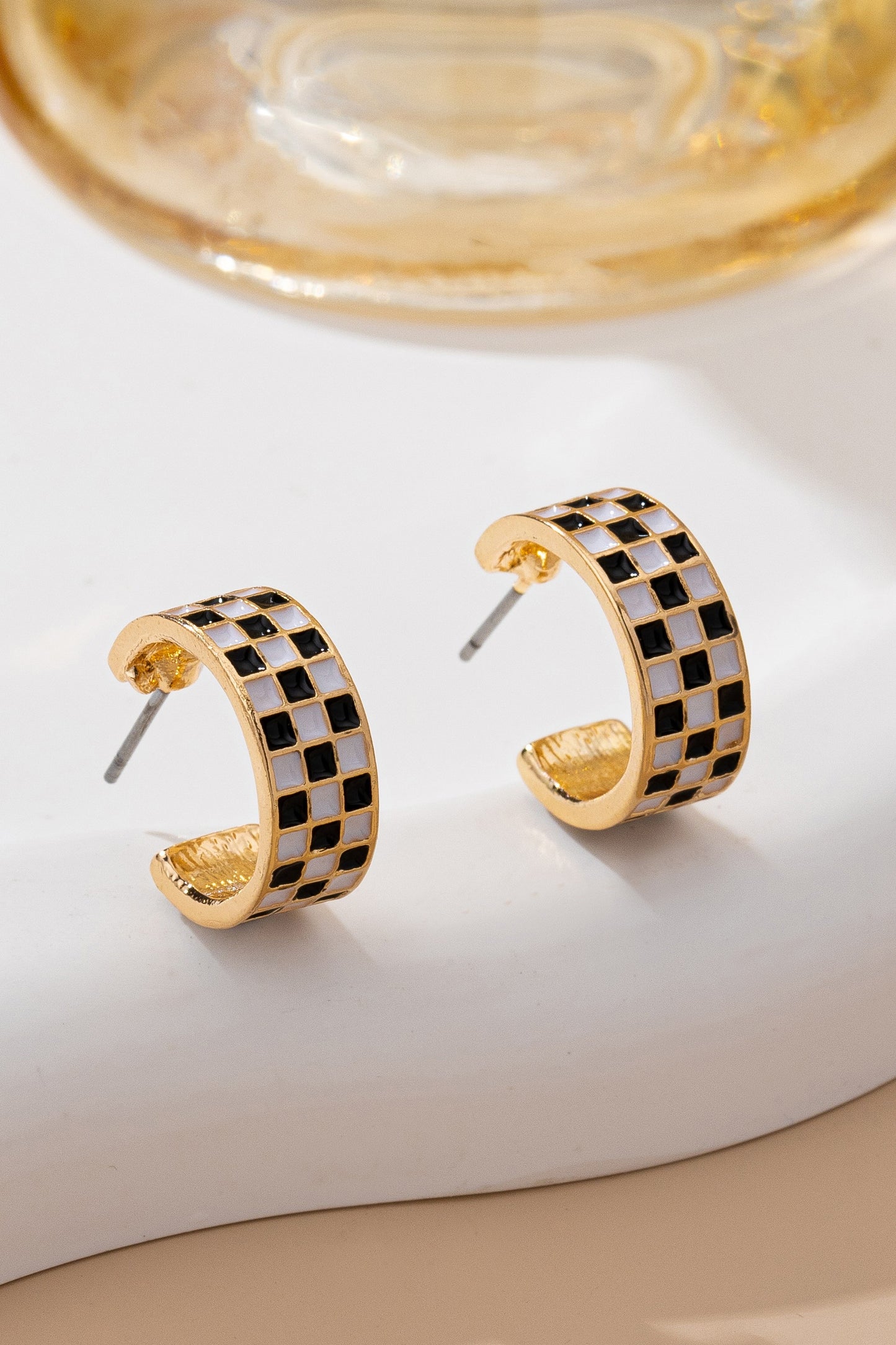 Enamel Checkered Hoop Earring-Blk/Wht