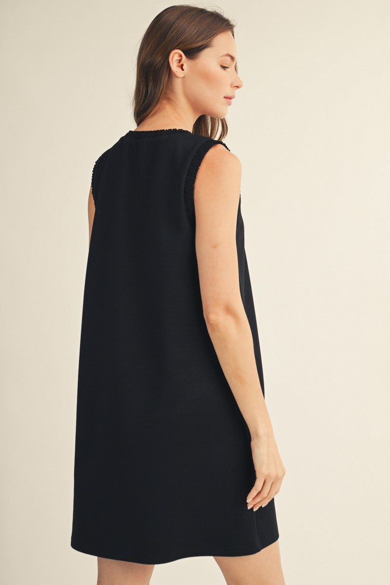 Solid Sleeveless Smocked Edge Shift Dress