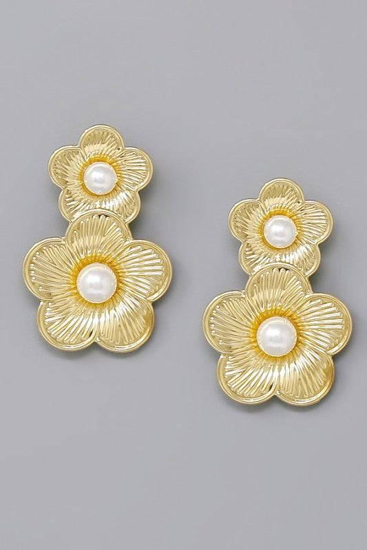 Textured Double Flower Pearl Center Earring