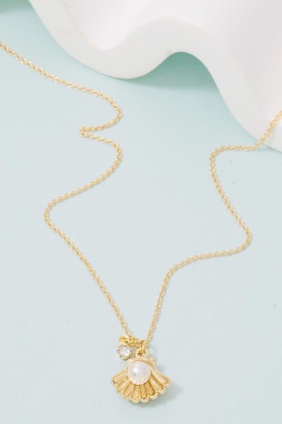 Single Pearl Seashell w/Crystal Charm Carded Necklace