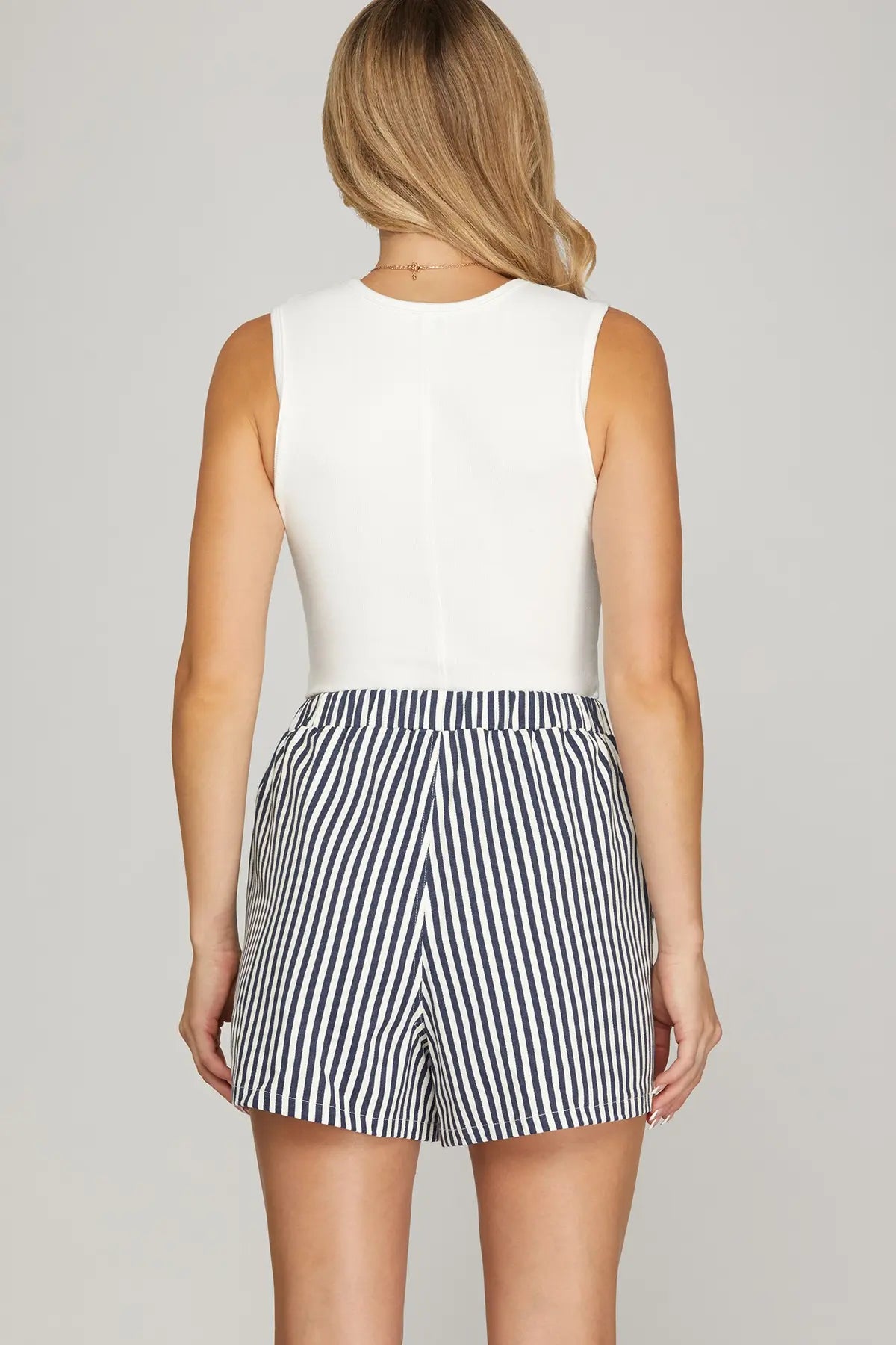 Striped Elastic Waist Patch Pocket Shorts-Navy