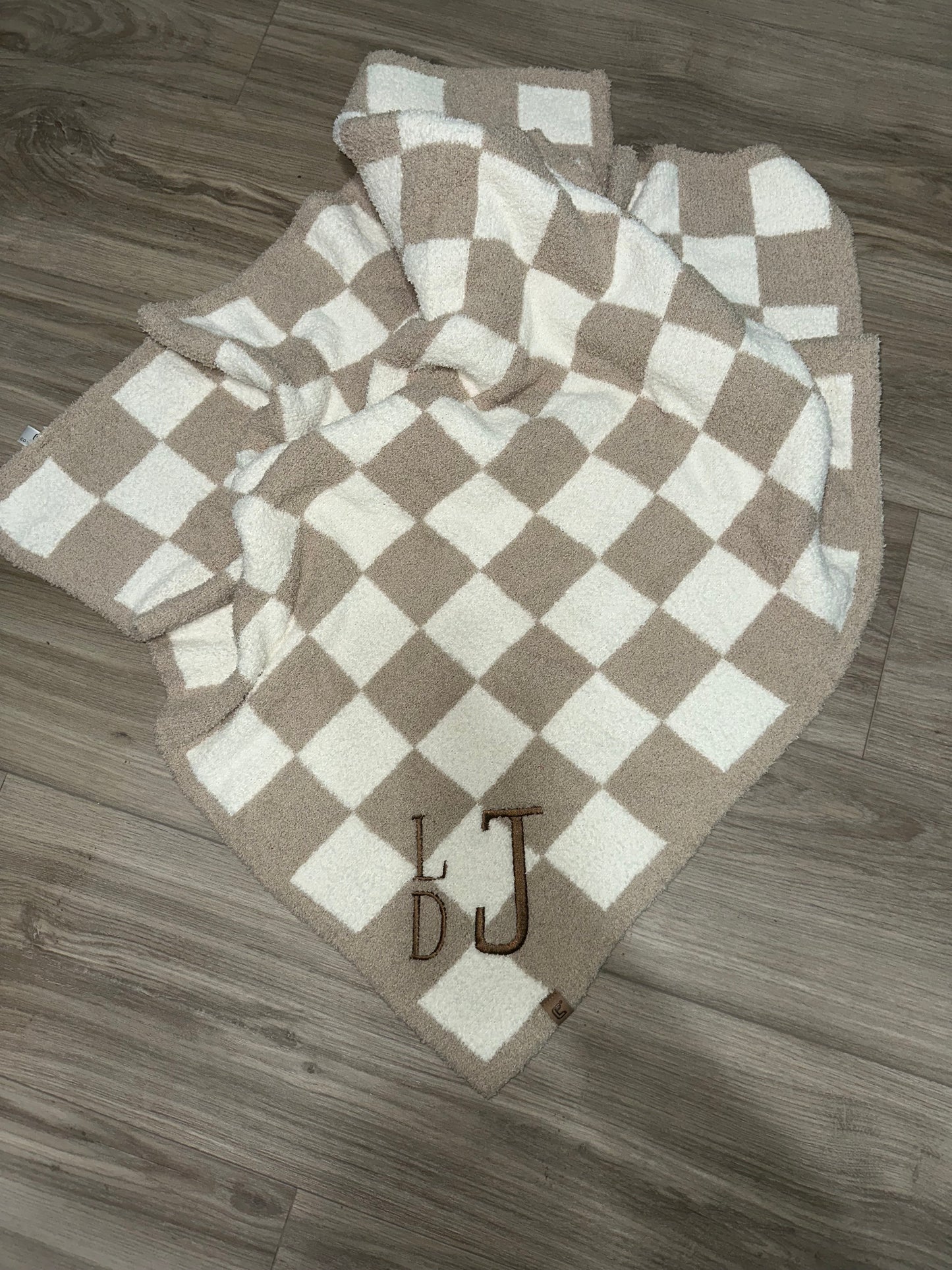 Super Lux Children's Checkered Bedding Blanket with personalization.