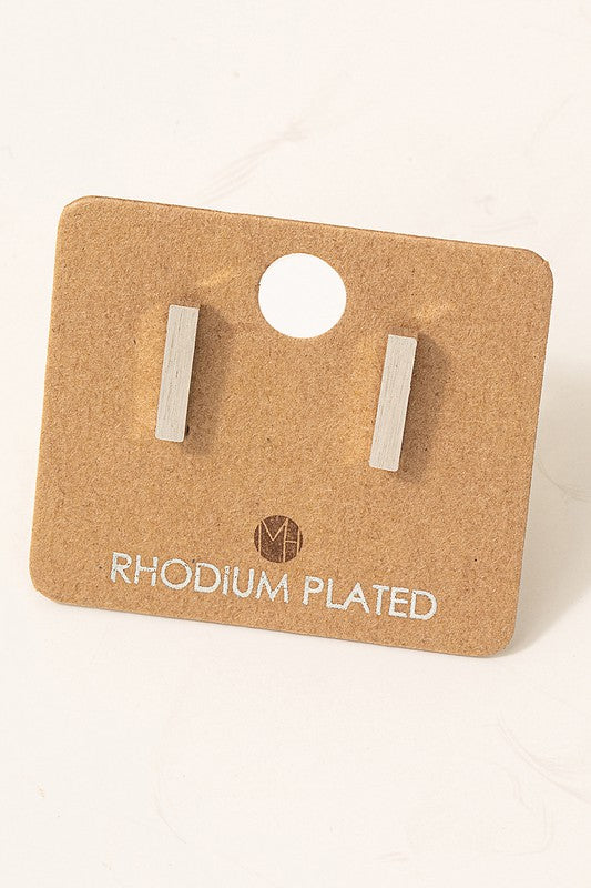 Mini Bar Must Have Stud Earring