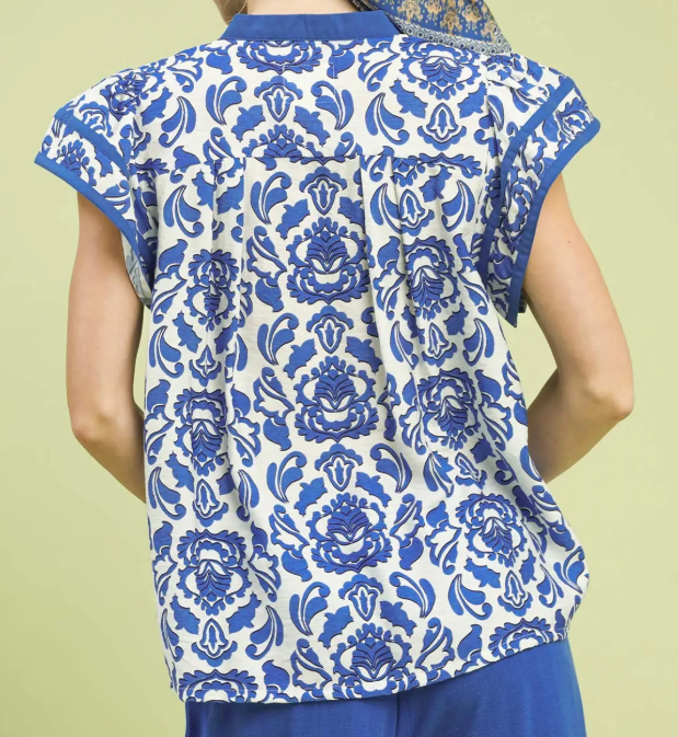 Damask Contrast Trim Flutter Sleeve Top-Blue