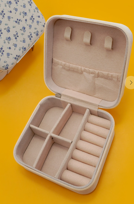 Square Jewelry Organizer Case