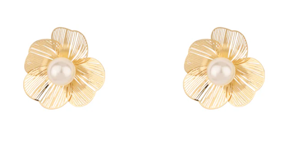 Pearl Center Flower Stud Earring-Gold