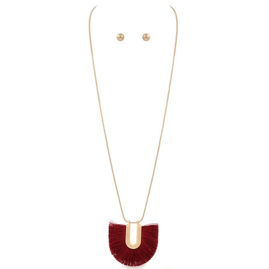 U Shaped Tassel Pendant Necklace