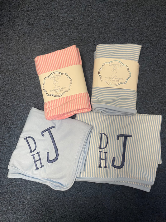 Monogrammed Blanket Set