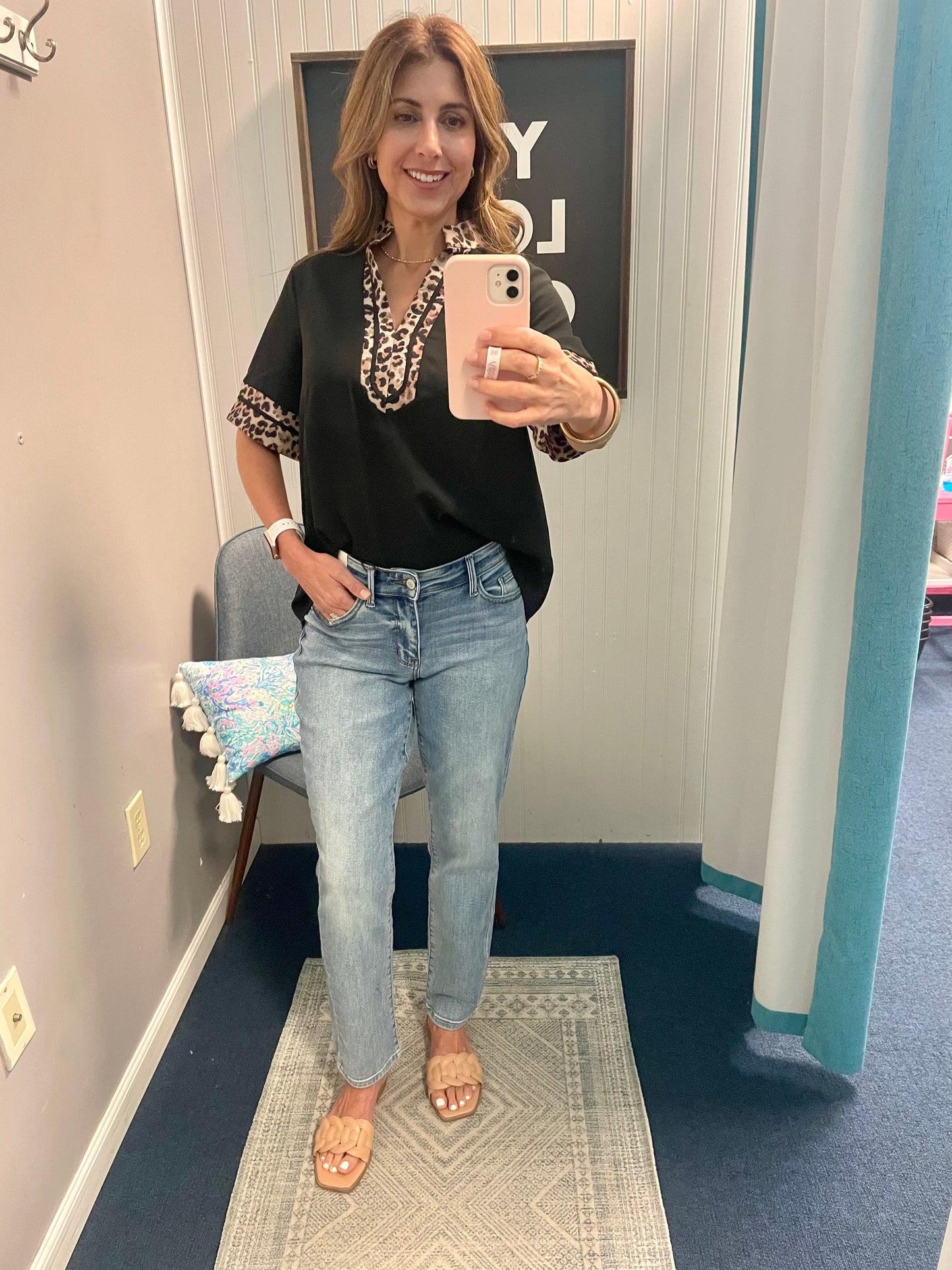 Solid Split Placket Top w/Leopard Band Trim-Black