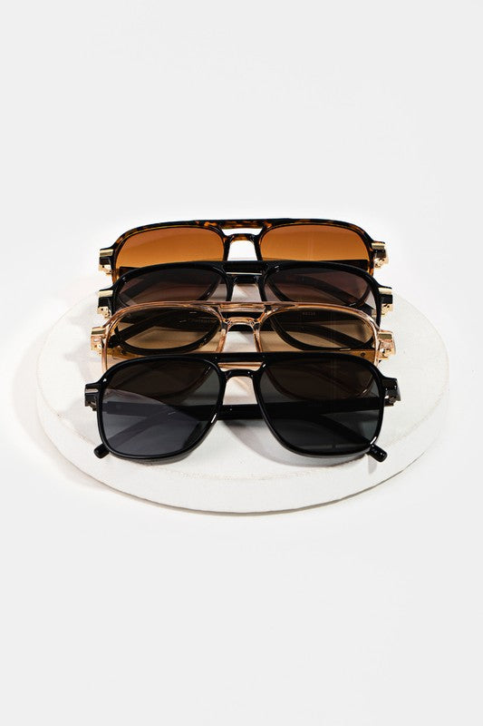 Straight Plastic Aviator Sunglasses