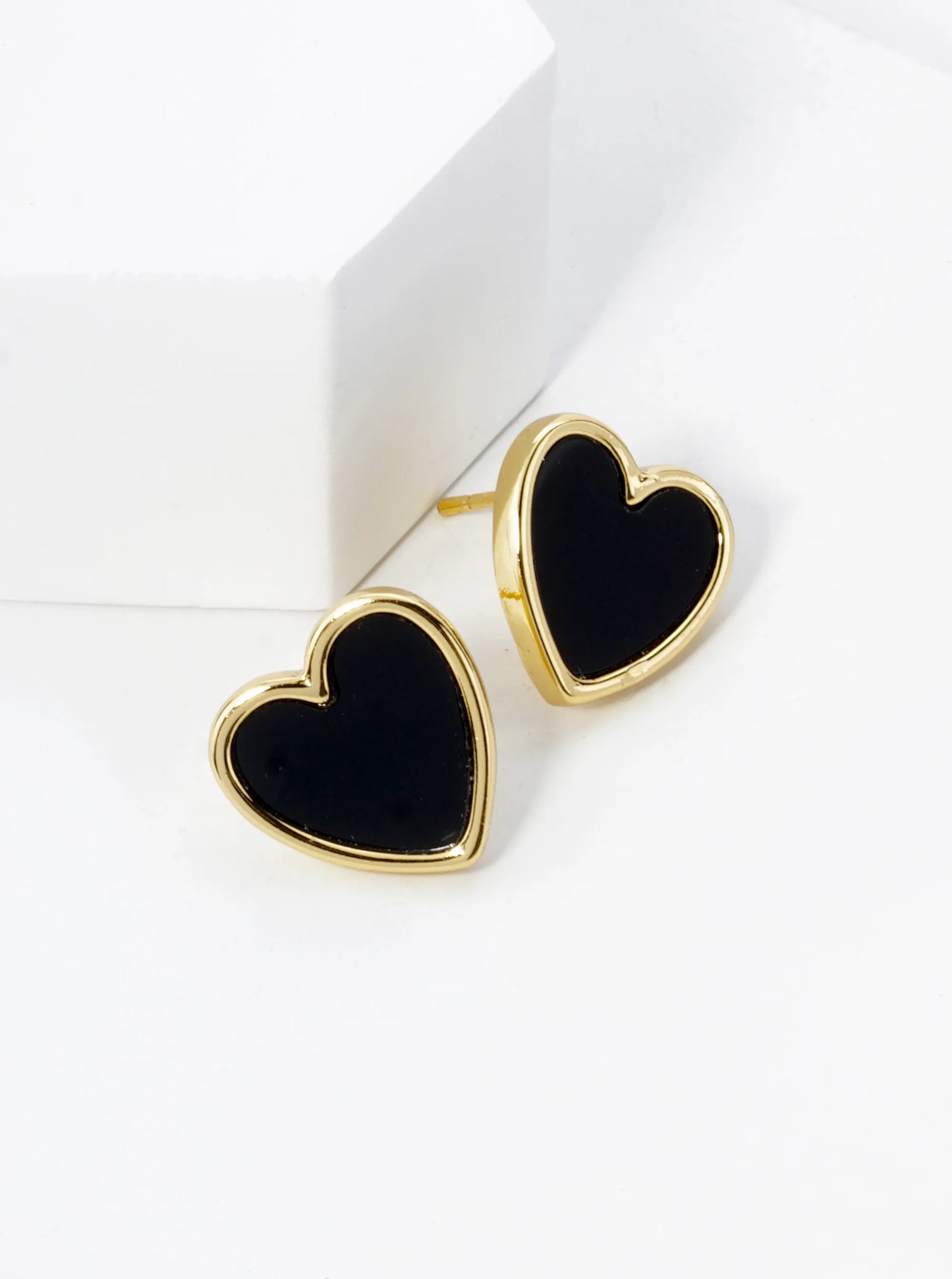 Enamel Filed Heart Stud Earring