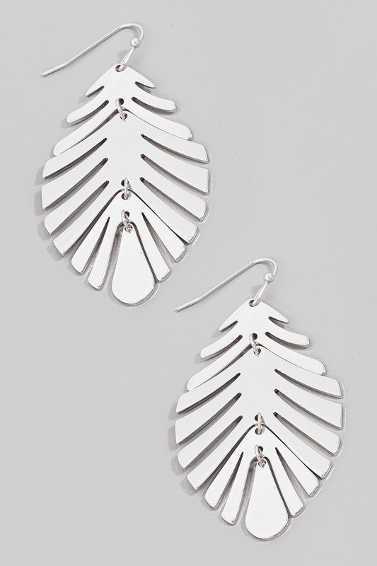 Smooth Metallic Monstera Leaf Earring