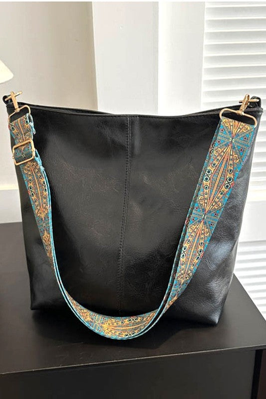 Crossbody Shoulder Bag w/Pattern Strap