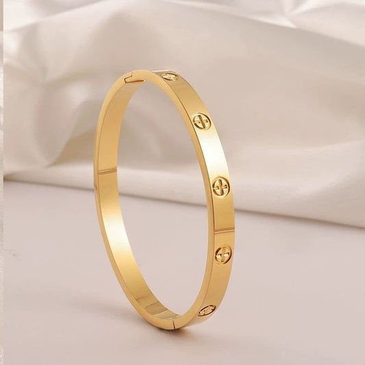 Circles Cuff Hinge Gold Bracelet