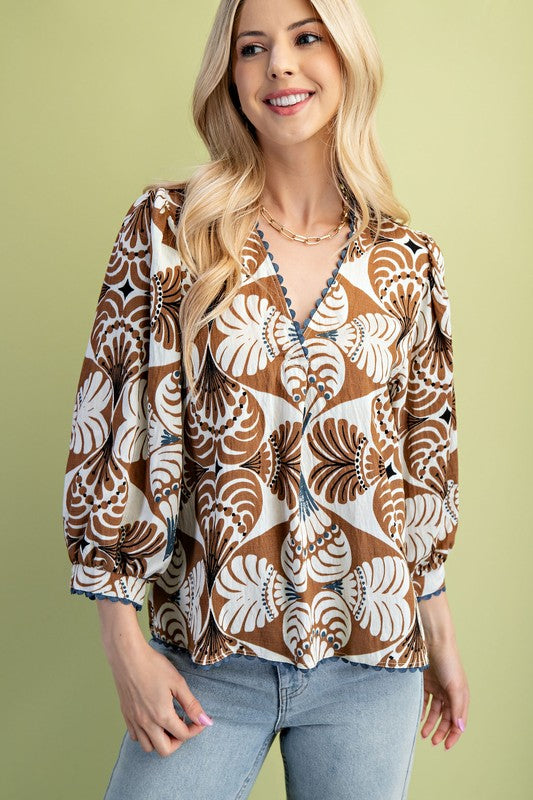 Geo Leaf Print V-Neck 3/4 Sleeve Top