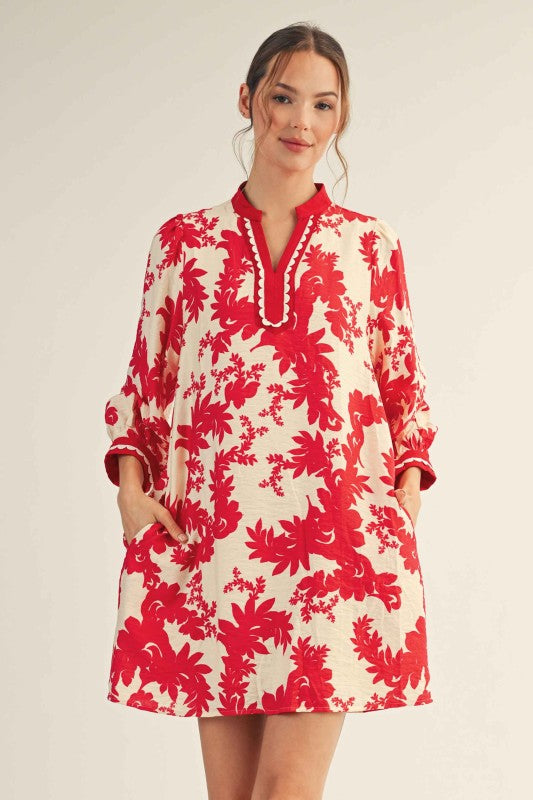 Floral 3/4 Sleeve Scallop Trimmed Dress