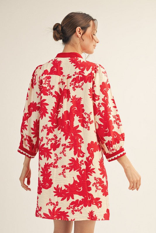 Floral 3/4 Sleeve Scallop Trimmed Dress