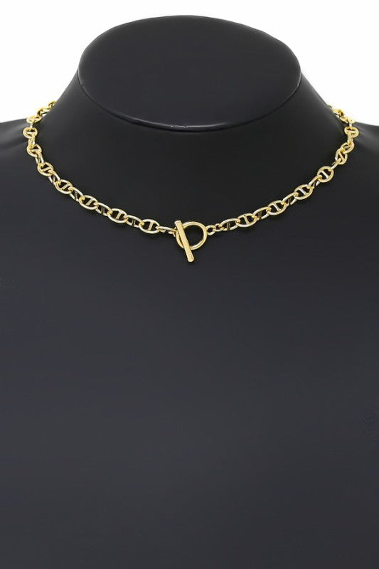 Mariner Chain Link Toggle Necklace-Gold