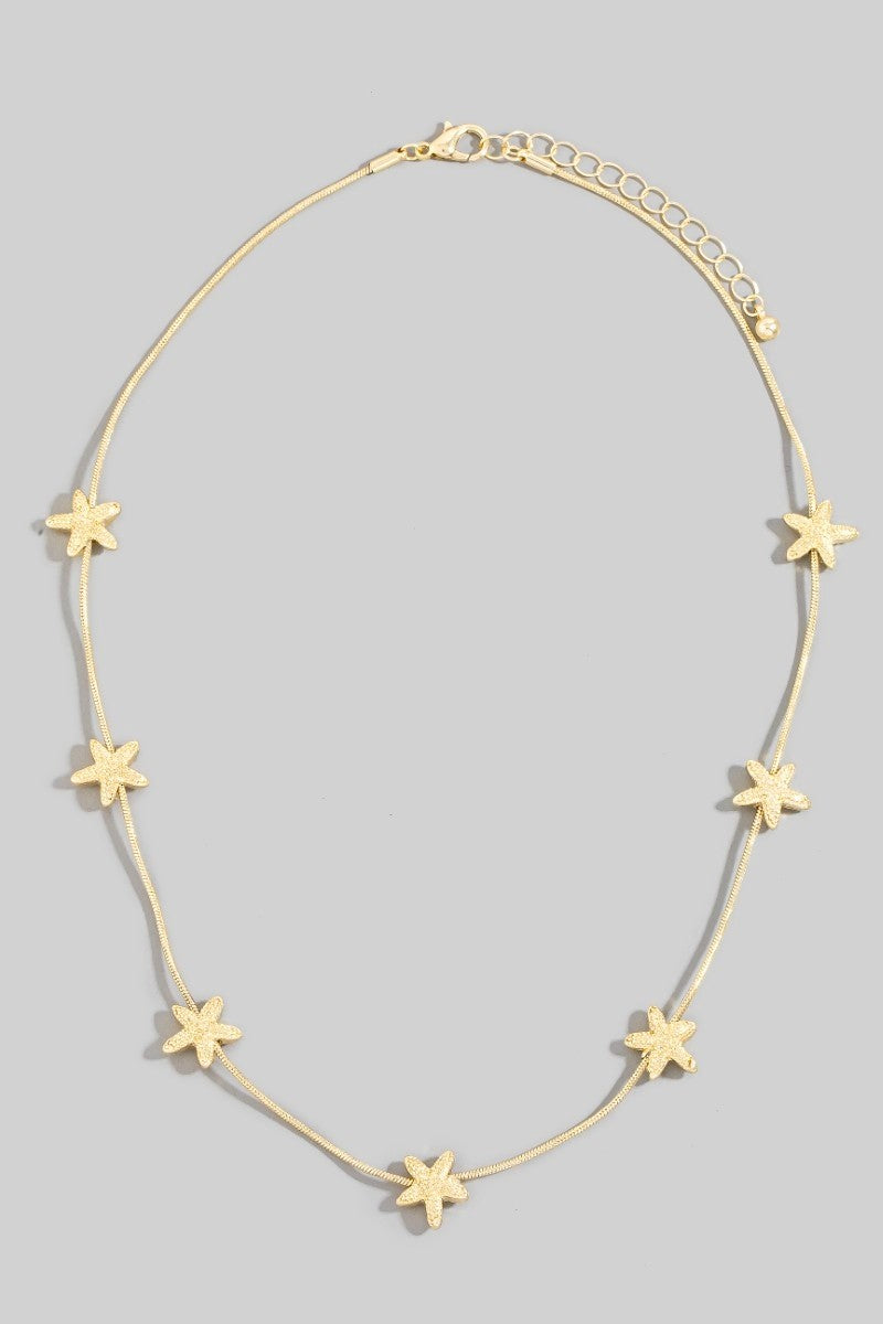 Starfish Stationary Charms Necklace-Gold