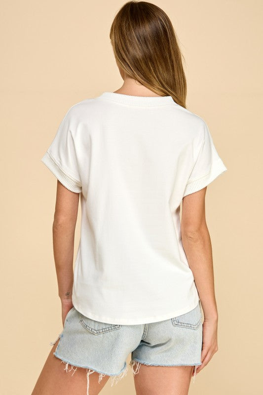 Ribbed Trim Solid Top