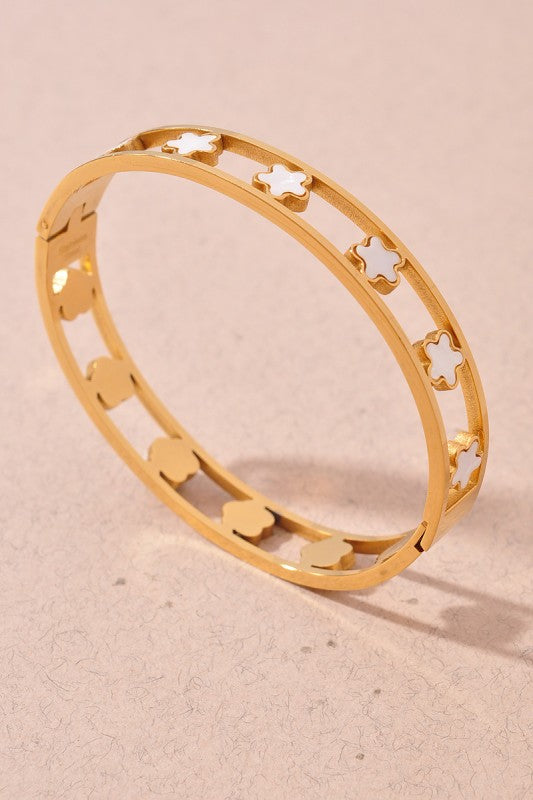 Mother of Pearl Open Star Bangle Bracelet