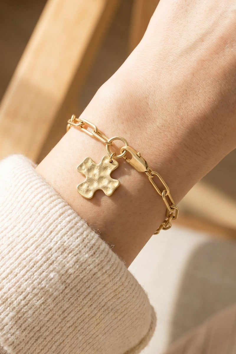Paperclip Chain Hammered Cross Bracelet-Gold