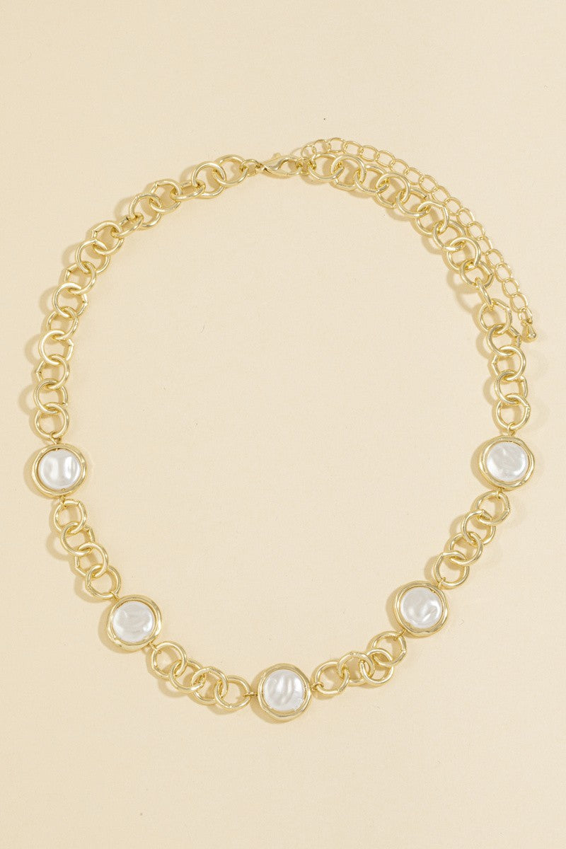 Round Pearl Disk & Round Chain Link Short Necklace