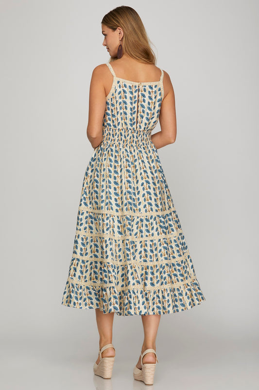 Sleeveless Ginkgo Leaves Tiered Crochet Trim Midi Dress-Blue