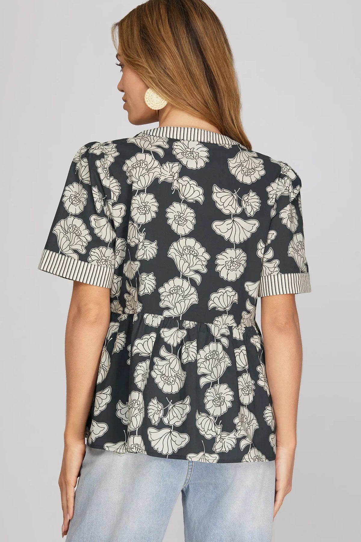 Floral Top w/Striped Border Edge Top-Charcoal