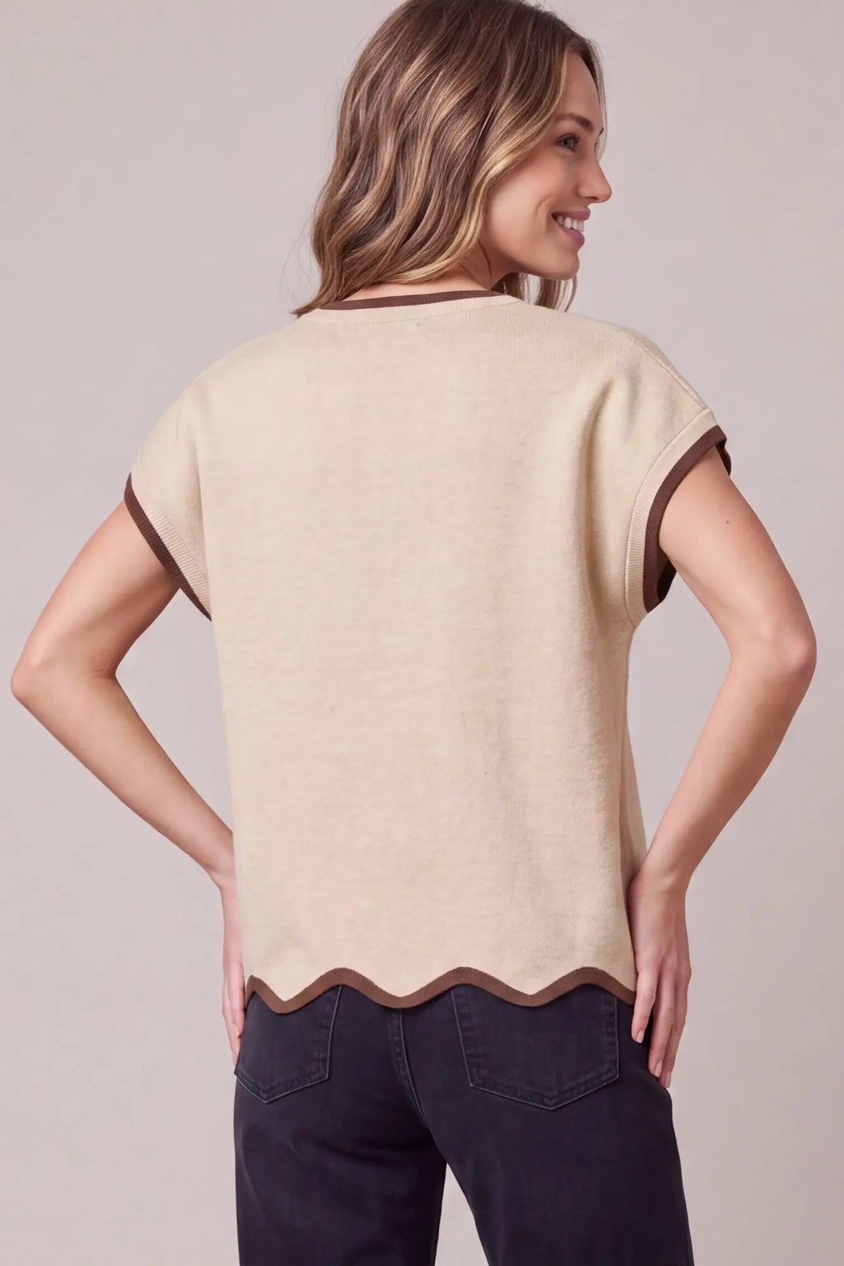 Scallop Hem Pumpkin Short Sleeve Sweater-Taupe