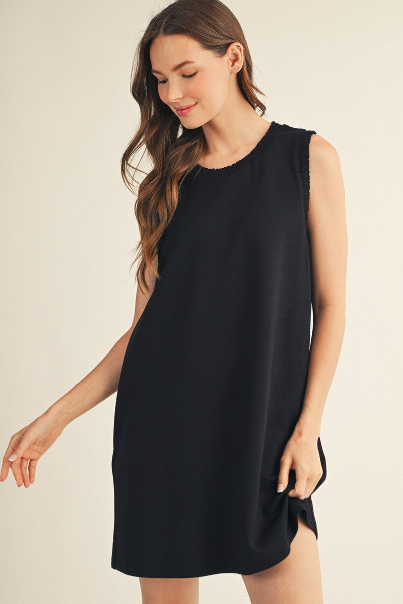 Solid Sleeveless Smocked Edge Shift Dress