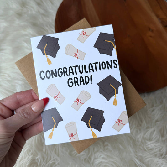 "Congratulations Grad!" Graduation Cap Diploma Card