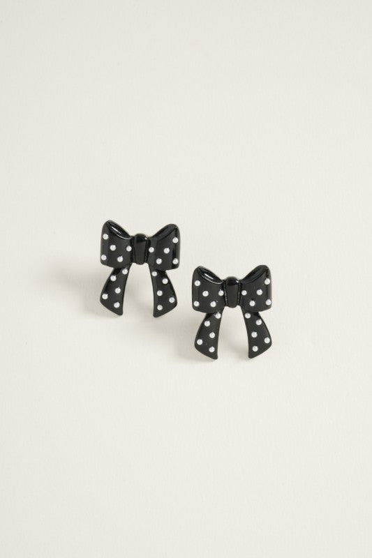 Bow Pearl Studded Post Earring