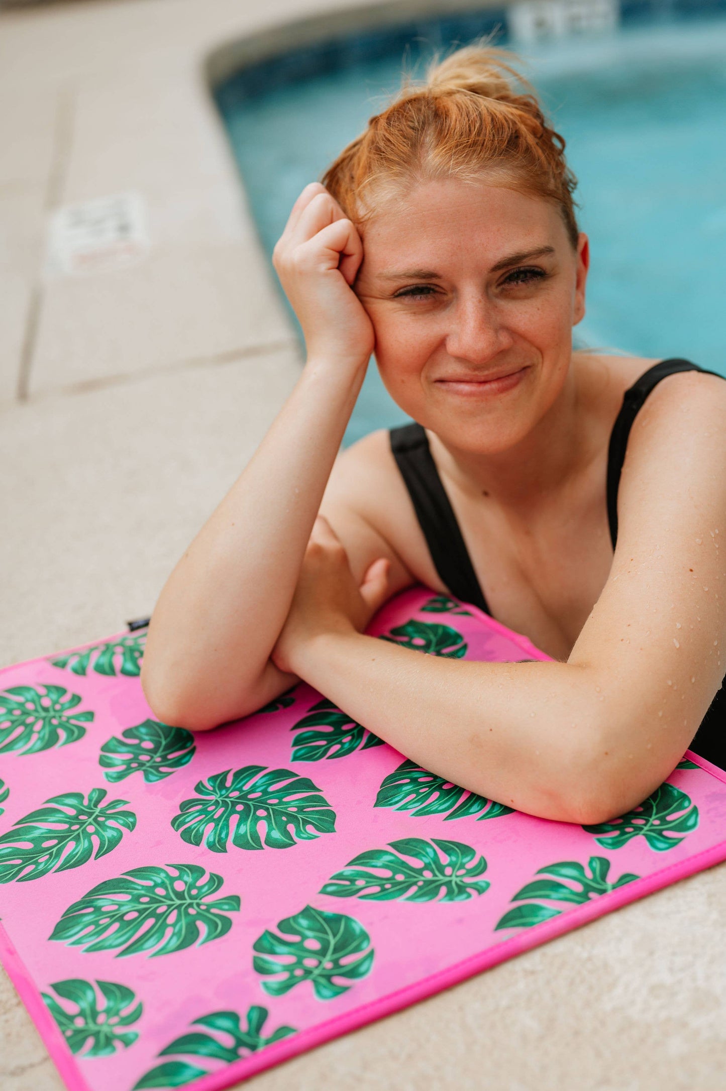 Poolside Seating Mat™ – Swimsuit & Skin Protection