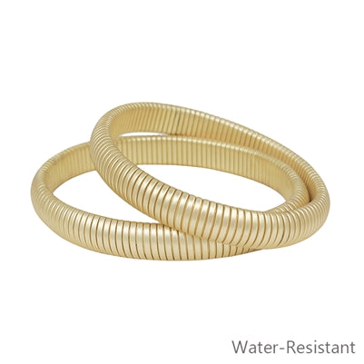 Gold Metal Ribbed Bracelet Set