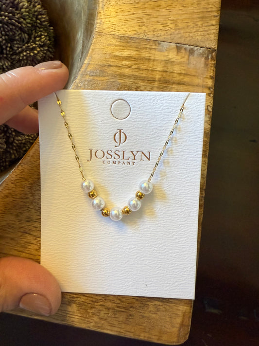 Pearl & Gold Ball Bead Short Necklace
