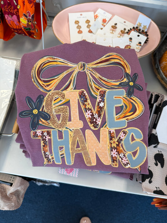 Give Thanks Tee