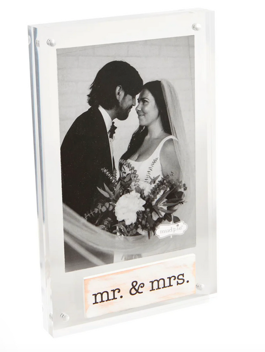 Acrylic Plaque Mr. & Mrs. Frame