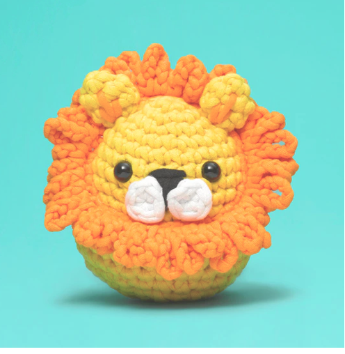Sebastian the Lion by Woobles