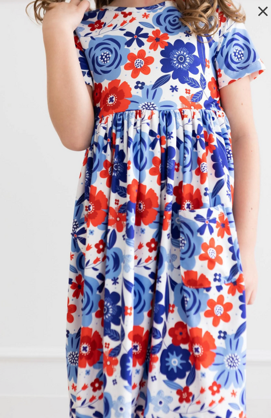 Happy 4th Floral Short Sleeve Pocket Twirl Dress