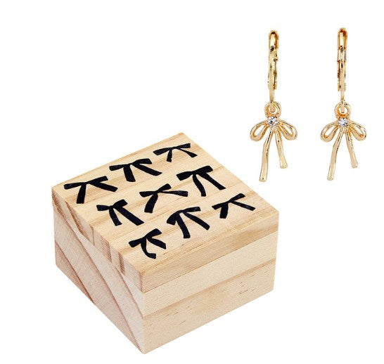 Treasure Box Bow Earring